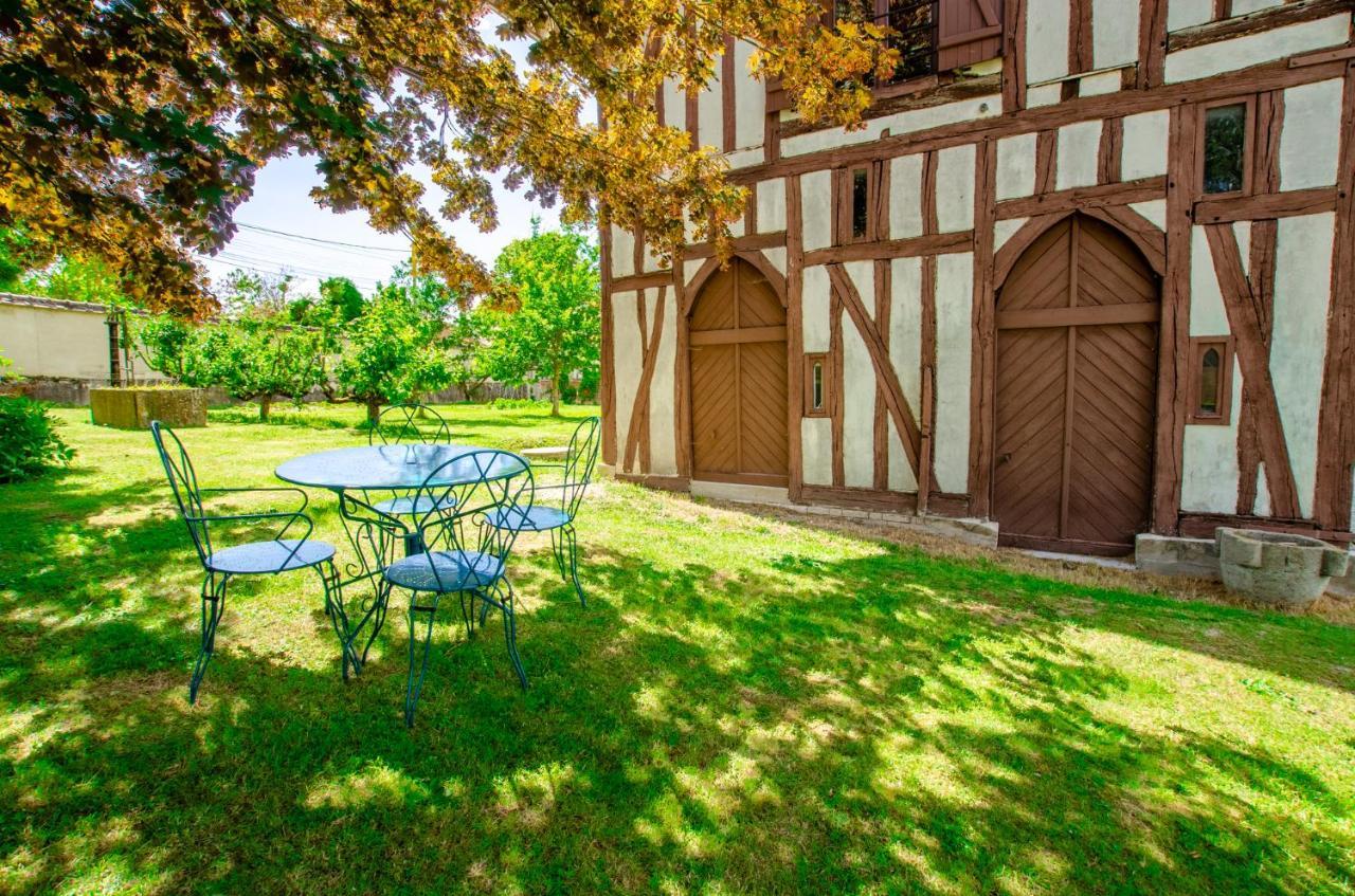 La Maison T&M Dosches Exteriér fotografie